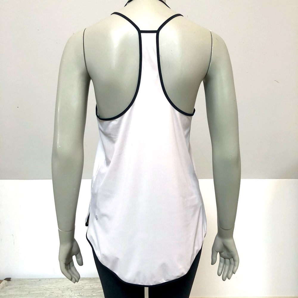 lululemon tank.
